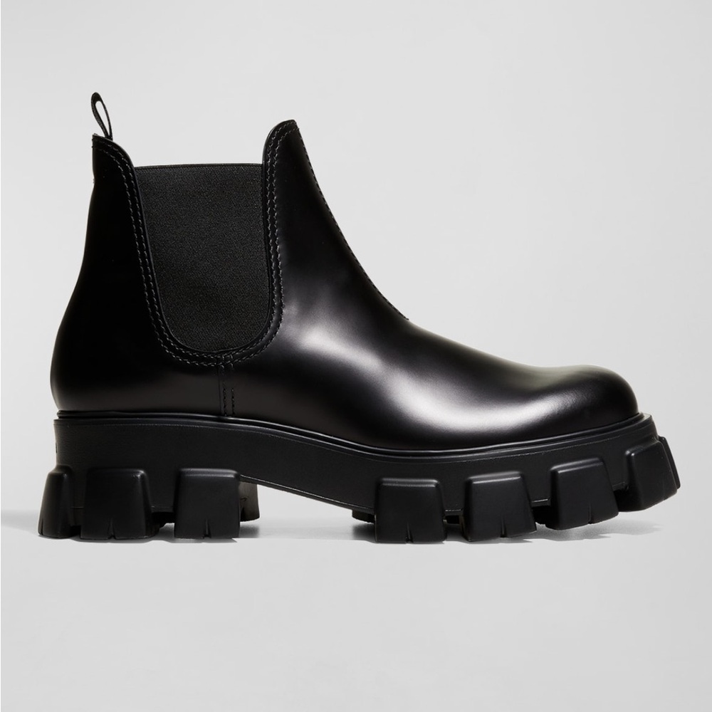 Prada monolith brushed leather chelsea boots - Picture 2 of 13